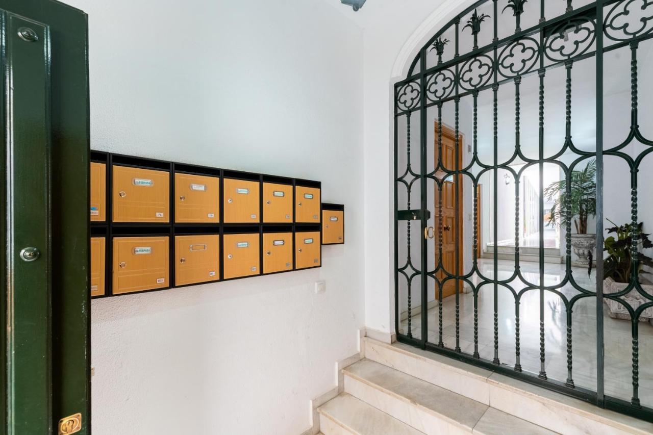 Apartamento Con Garaje, Centro De Sevilla 外观 照片
